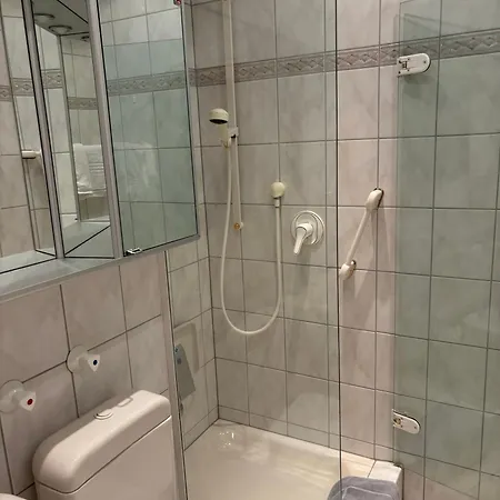 Im Taunusblick Nyaraló Lahnstein